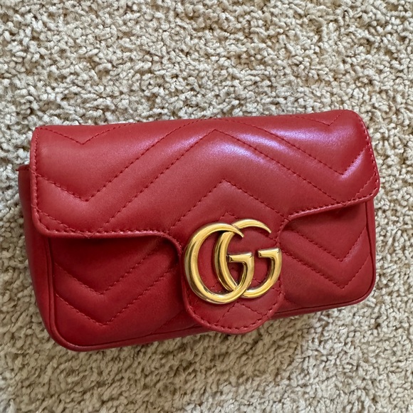 Authentic 💯 Gucci Super Mini Marmont - Picture 3 of 10